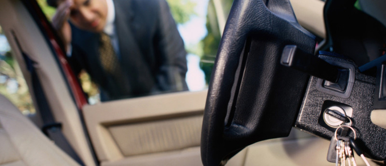 24 hour car locksmith in Oakley