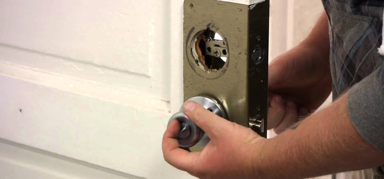 Home Lock Change in Oakley